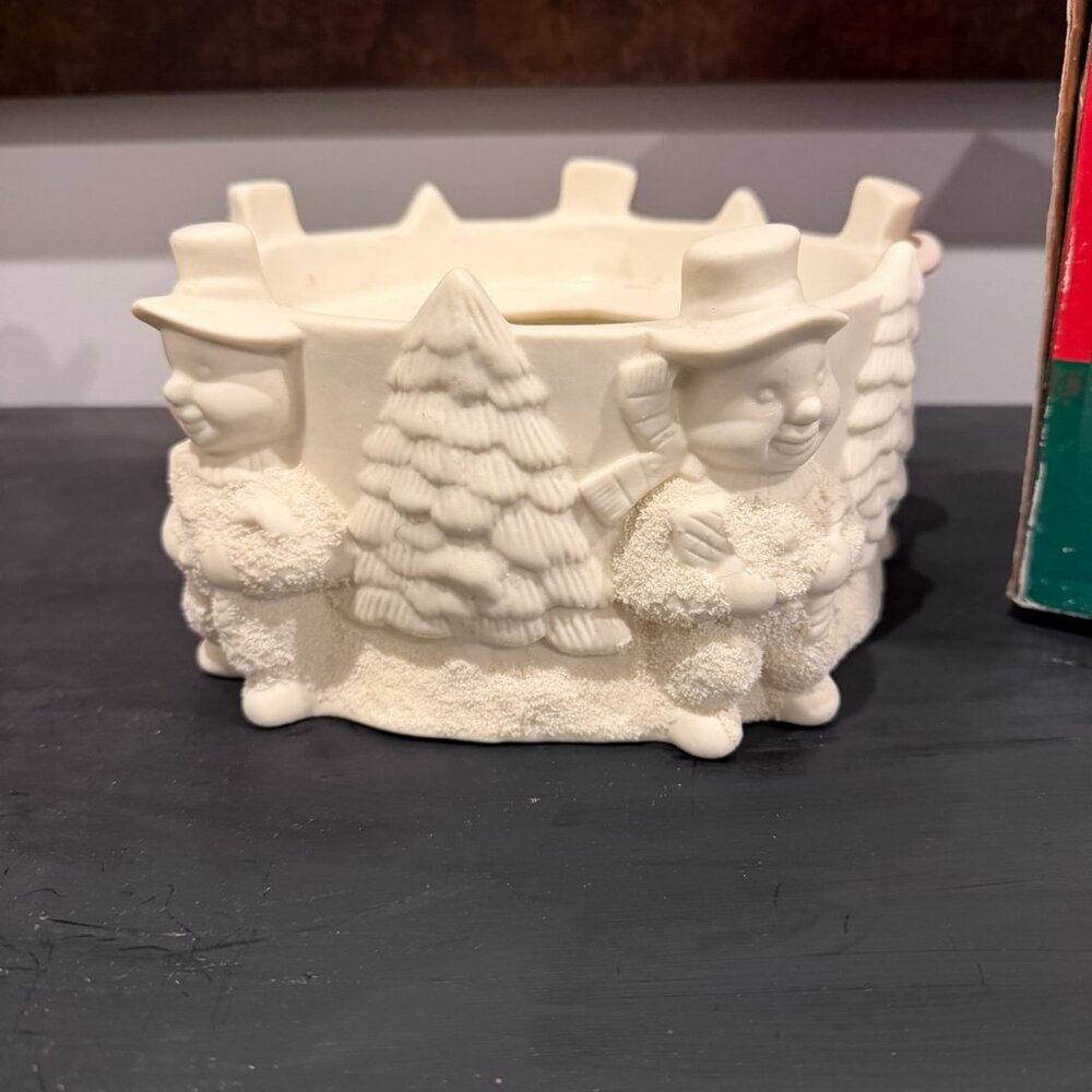 Christmas Ceramic Candle Stand With Snowmen & Trees Design Ivory White Vintage H - Picture 2 of 7